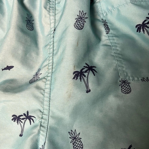 Men’s blue swim trunks - Picture 3 of 3